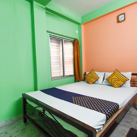 Spot On Hotel O Maa Rakhakali Bhawan Garden Reach Exterior foto